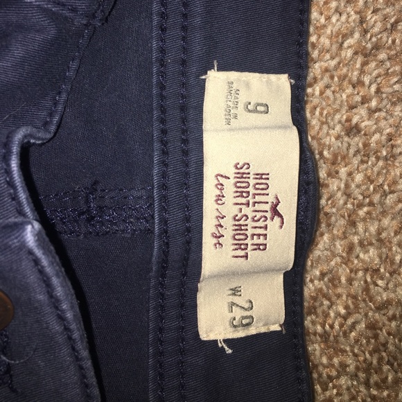 Hollister Short Short Low Rise Jean Shorts - Picture 2 of 3